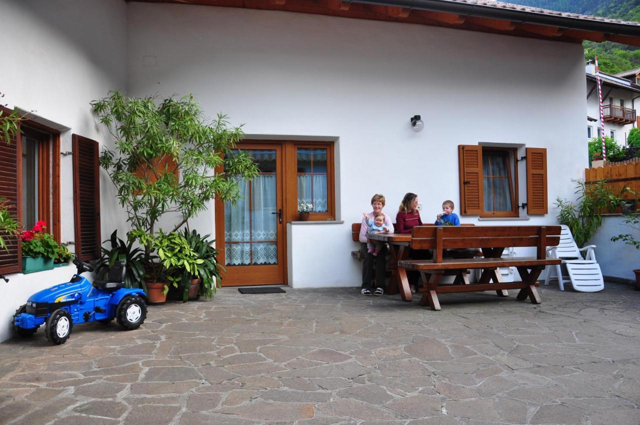 Ferienwohnungen Luggin Caldaro Exterior foto