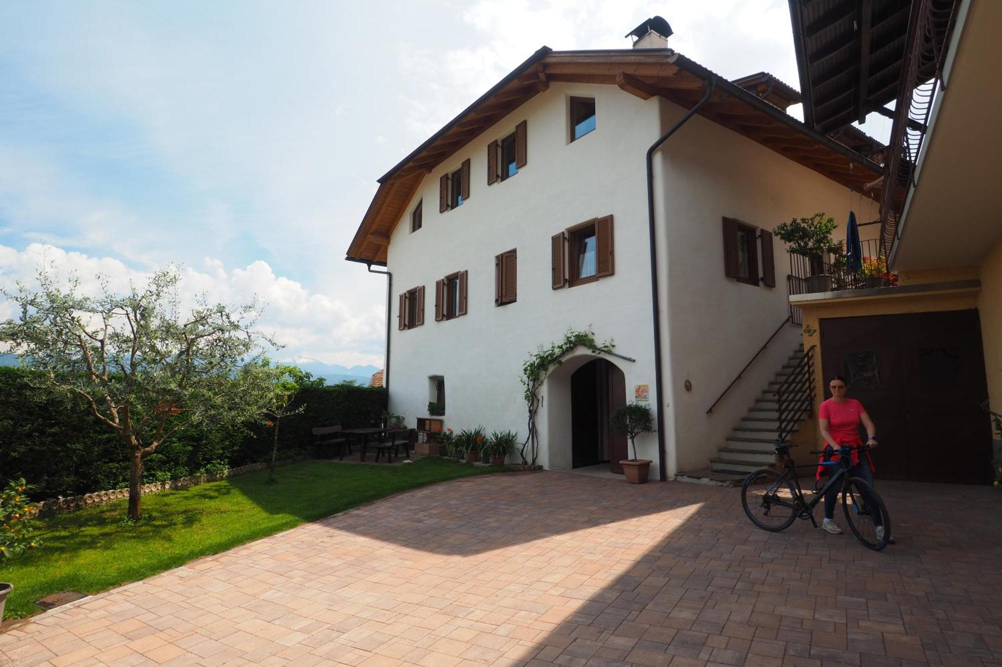 Ferienwohnungen Luggin Caldaro Exterior foto